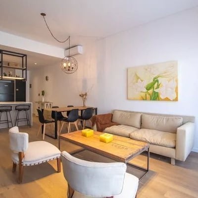 Alquiler de un amplio apartamento de 4 habitaciones con patio privado, 175 m², barrio Palermo, Buenos Aires, Argentina